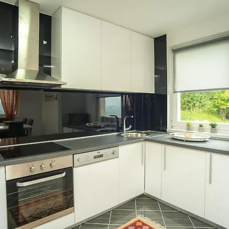 Gardenlux بيت للعطل سراييفو